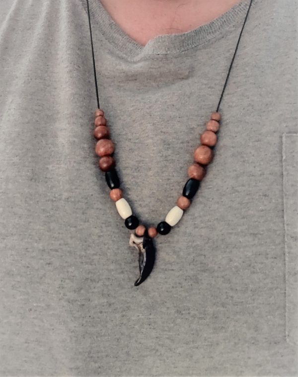 wolf claw necklace