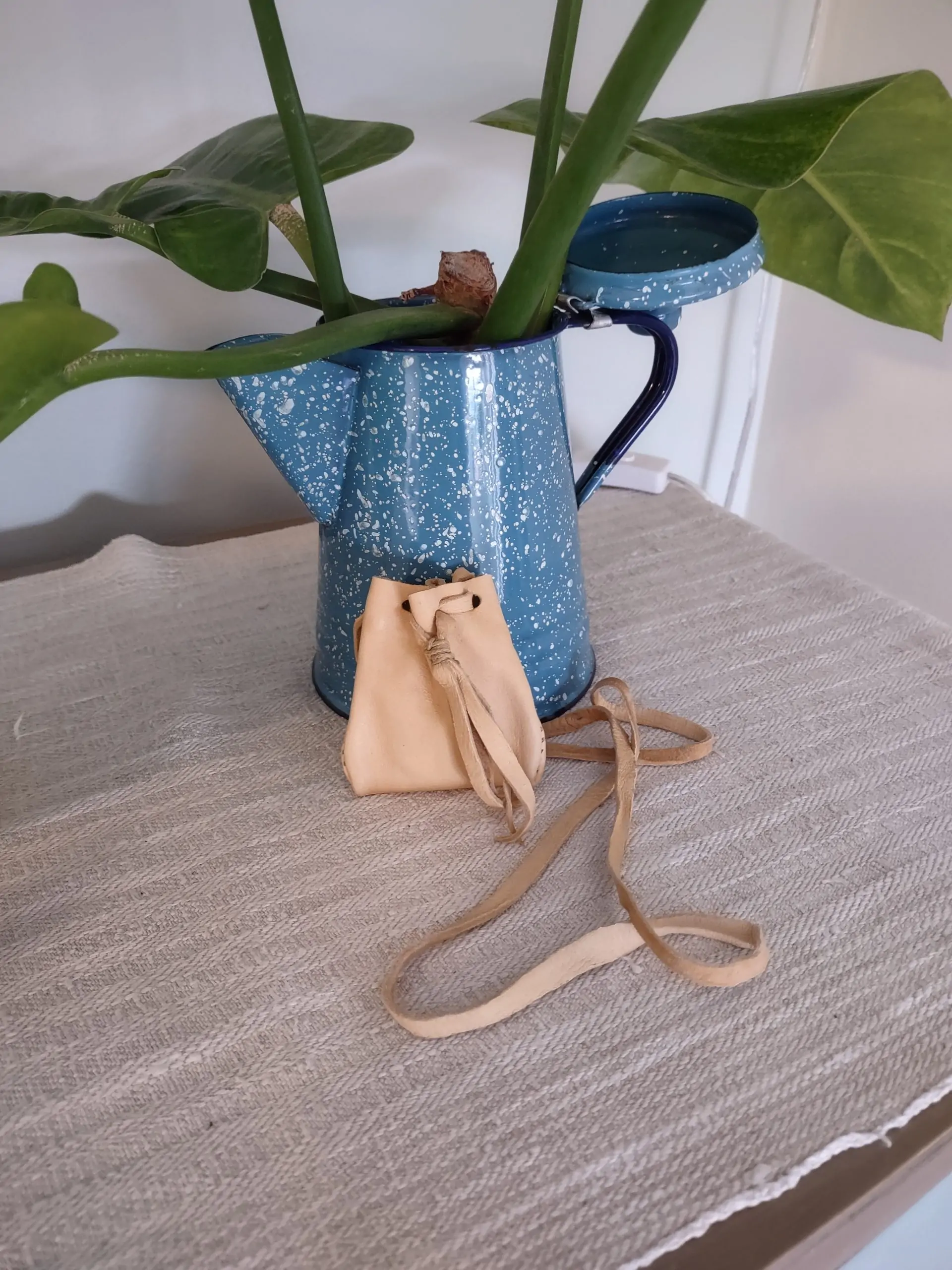 Medicine Pouch with Ground Sweetgrass, Sage or Cedar 6 Looks great anywhere